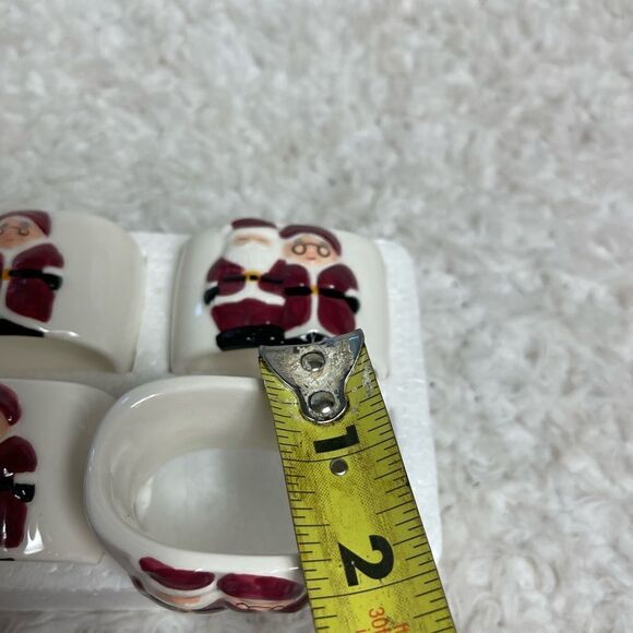 New in Box Publix Seasons Greeters Christmas Holiday Napkin Rings Set of… - Picture 7 of 8